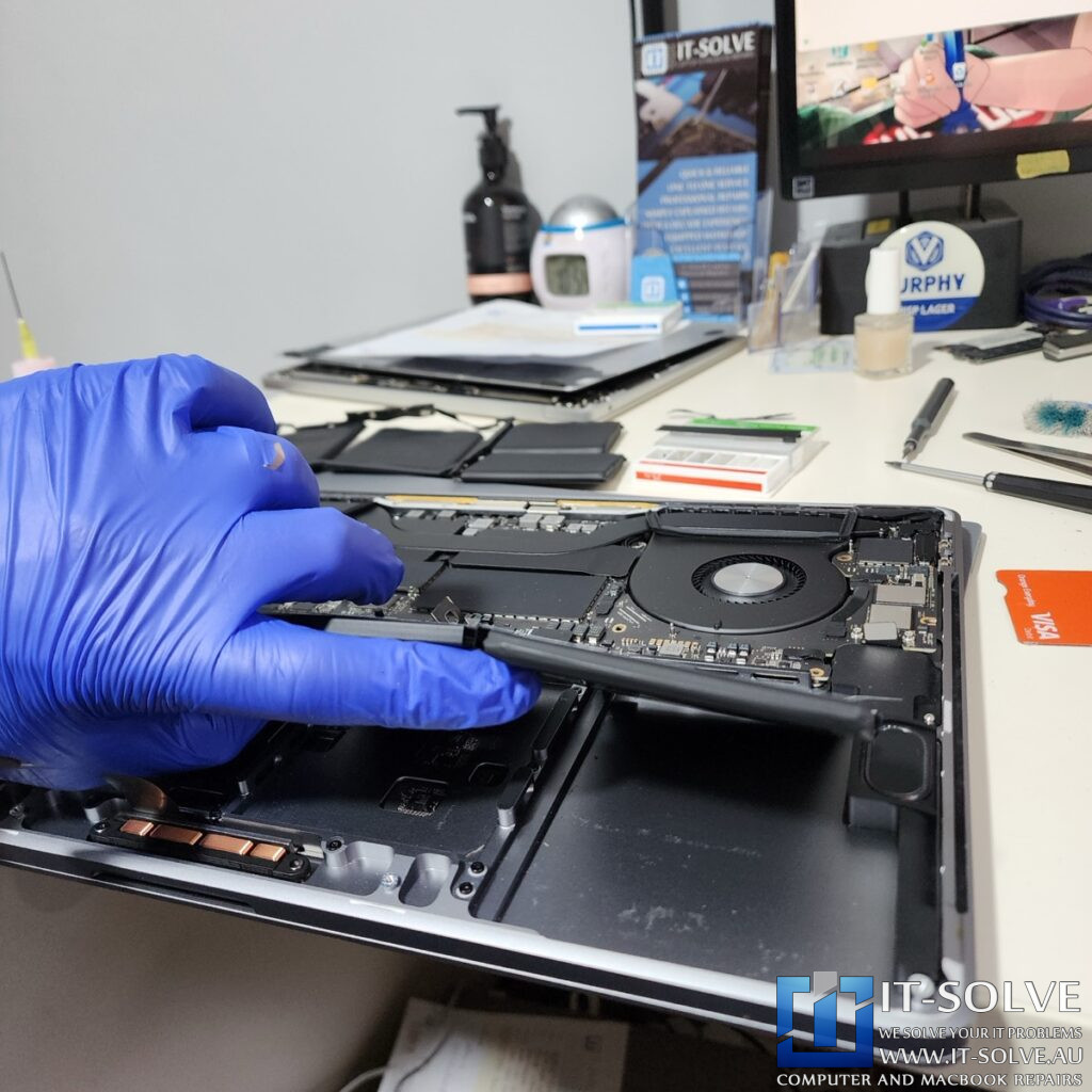 MacBook Pro A1990 Battery Replacement: Solving Power Issues