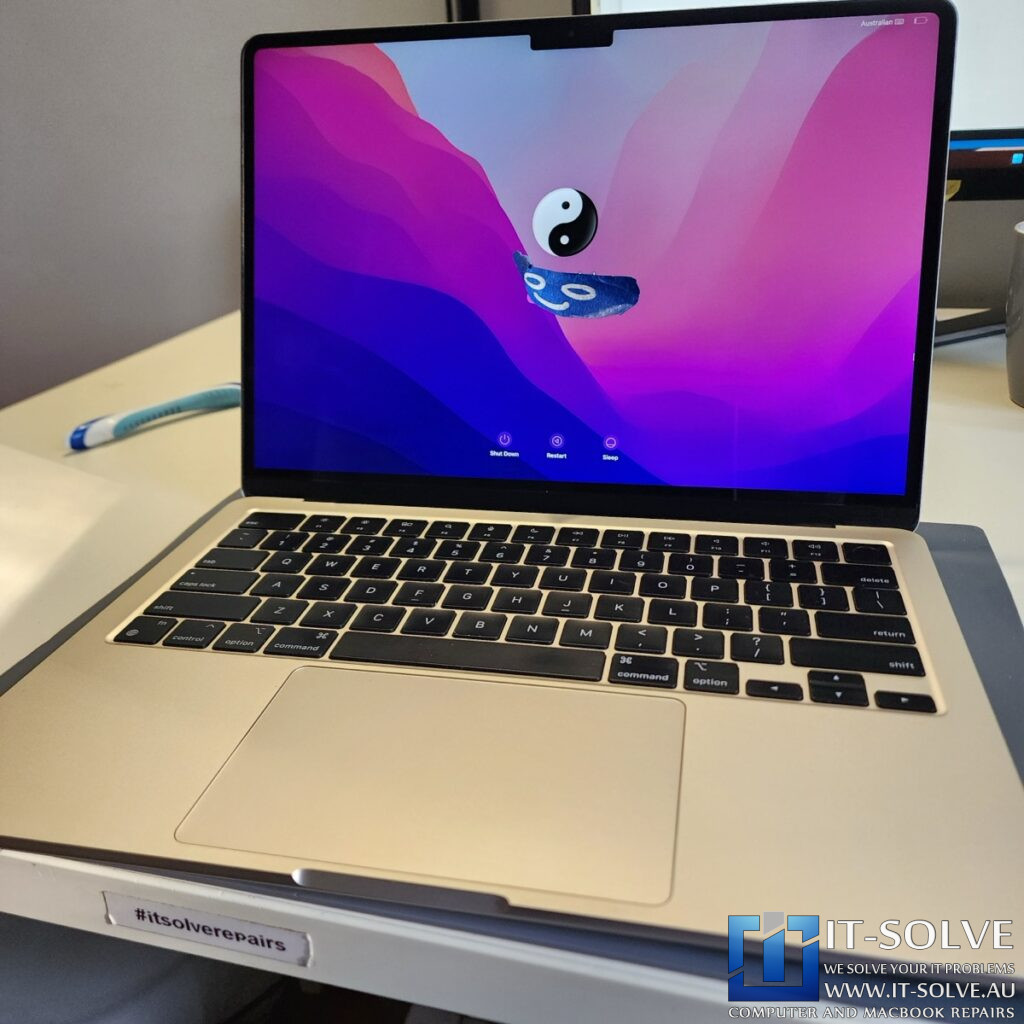 MacBook Air A2681 Screen Repair