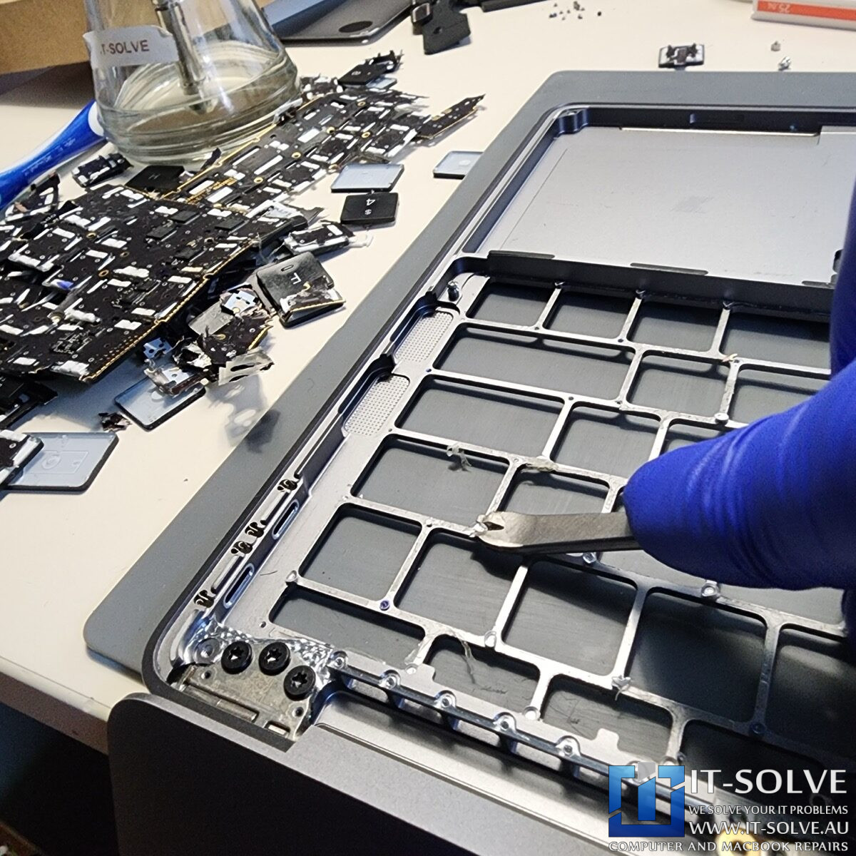 MacBook Pro A1708 Keyboard Repair