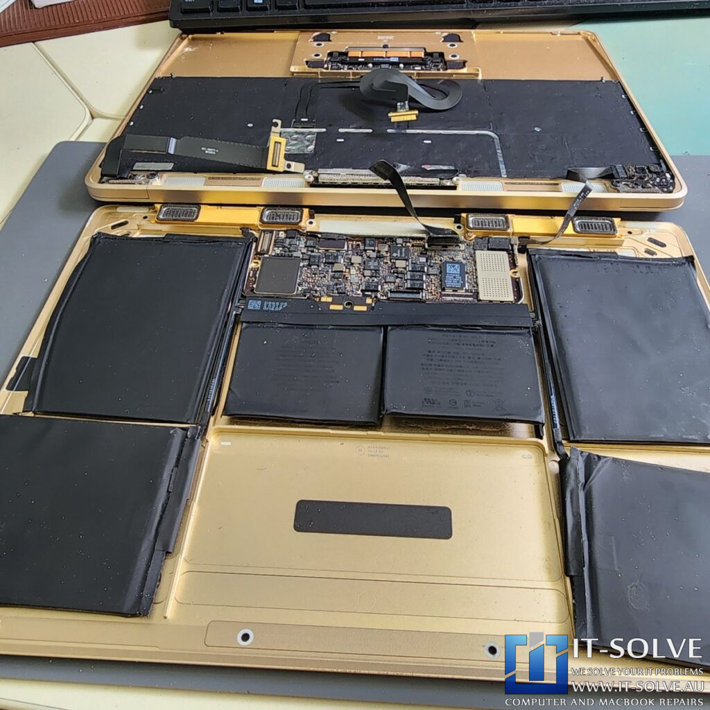 MacBook A1534 Battery Replacement: Danger of Lack of Annual Service