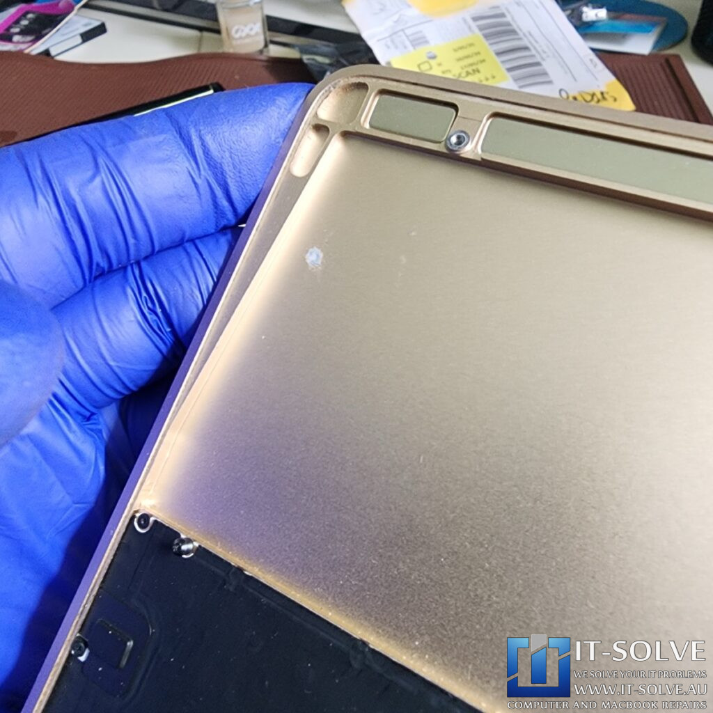 MacBook A1534 Battery Replacement