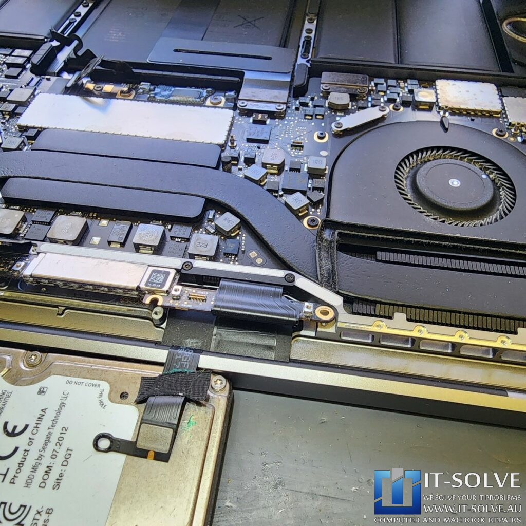 MacBook Pro A1707 Backlight Repair