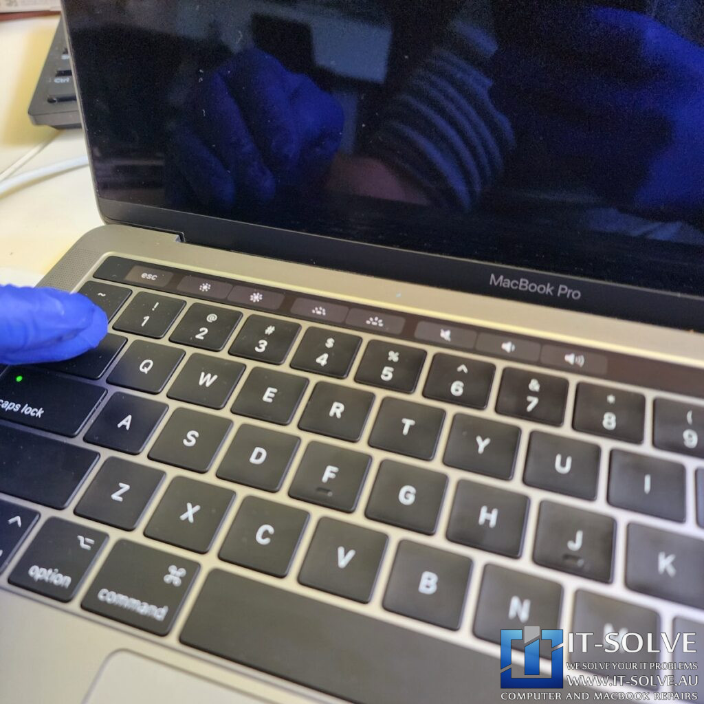 MacBook Pro A1707 Backlight Repair