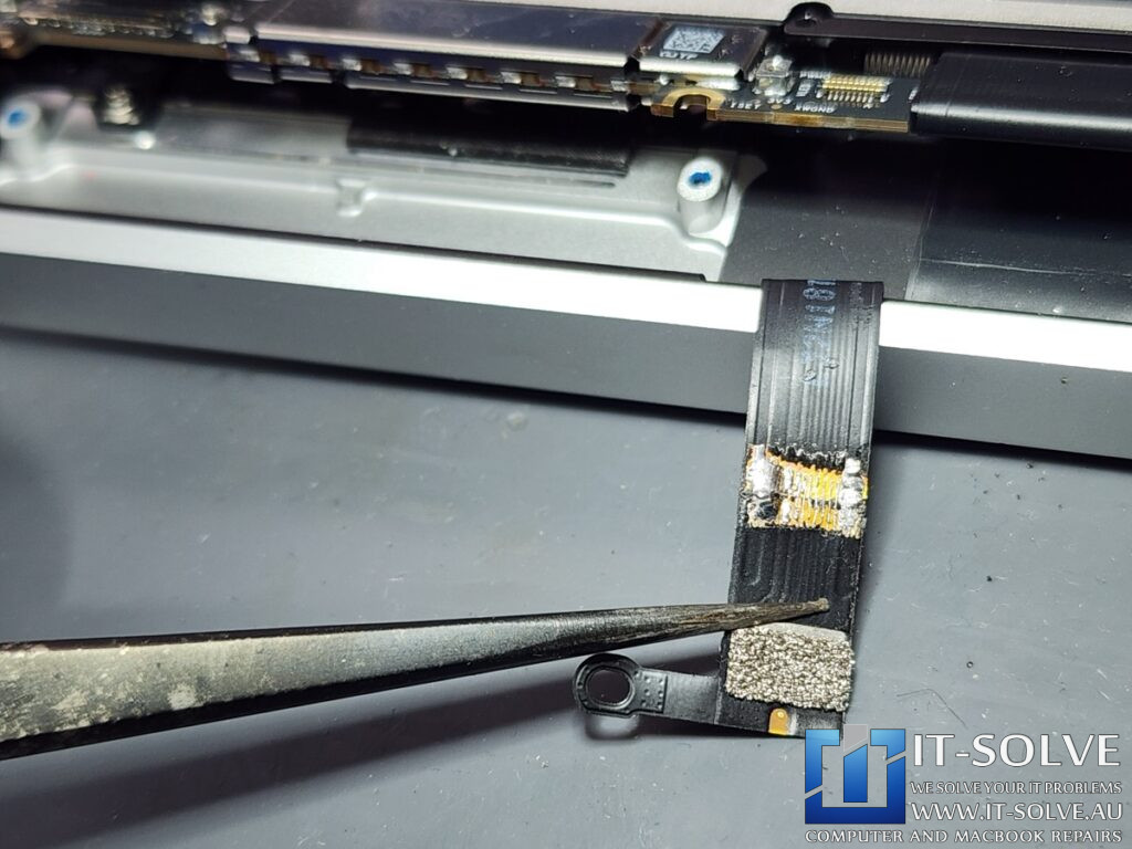 MacBook Pro A1708 Backlight Repair