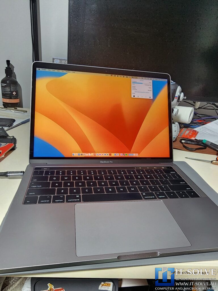 MacBook Pro A1707 Battery Replacement