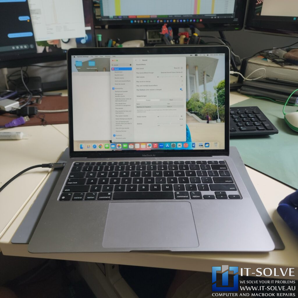 2020 MacBook Air M1 A2337 No Power Repair