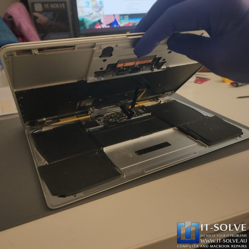 2015 MacBook Retina 12" A1534 Battery Replacement
