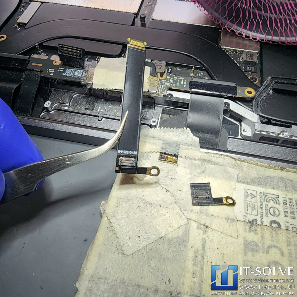 A1707 Flexgate Repair