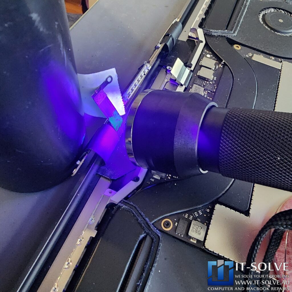 A1707 Flexgate Repair