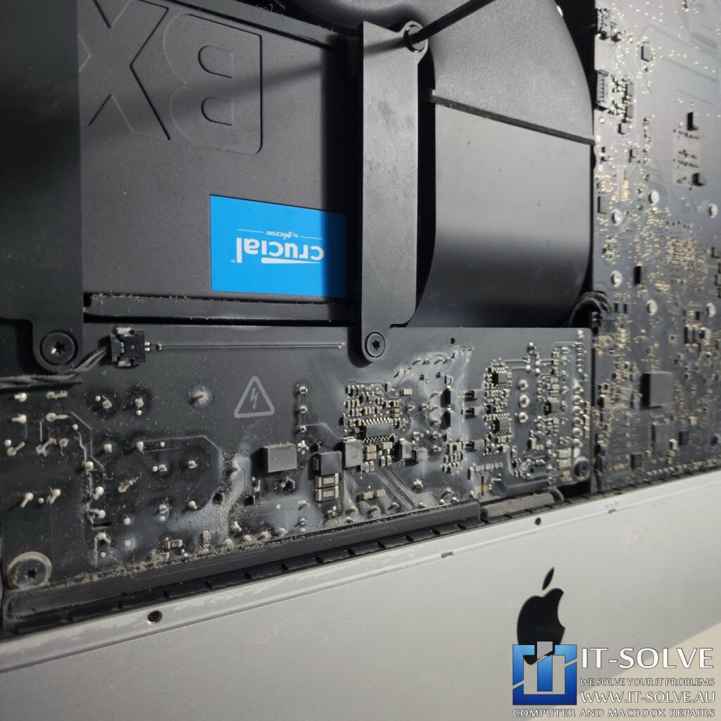 2017 21.5" iMac laggy and overheating