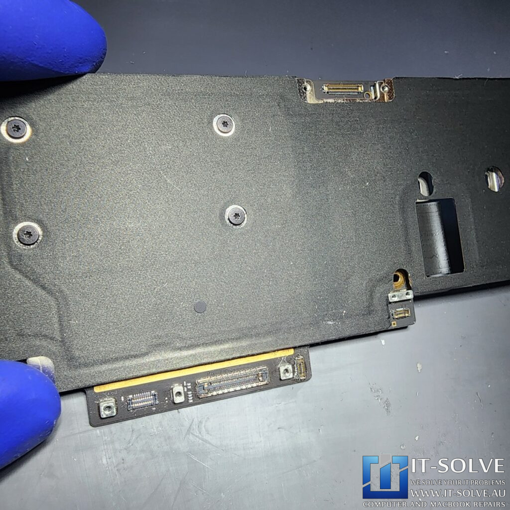 MacBook Air A2681 Not Turning On – Logic Board and Screen Connector Repair